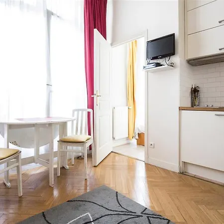 Διαμέρισμα Cosy Flat - Center Of